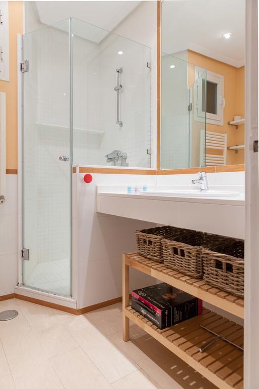For You Rentals Avenidaamerica Apartment Temporal Ava24 Madrid Eksteriør billede